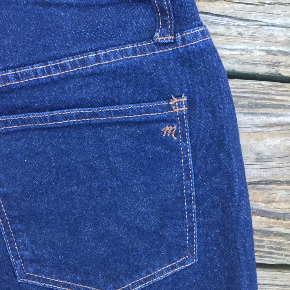 Dark Wash Madewell Denim Shorts - Picture 5 of 6